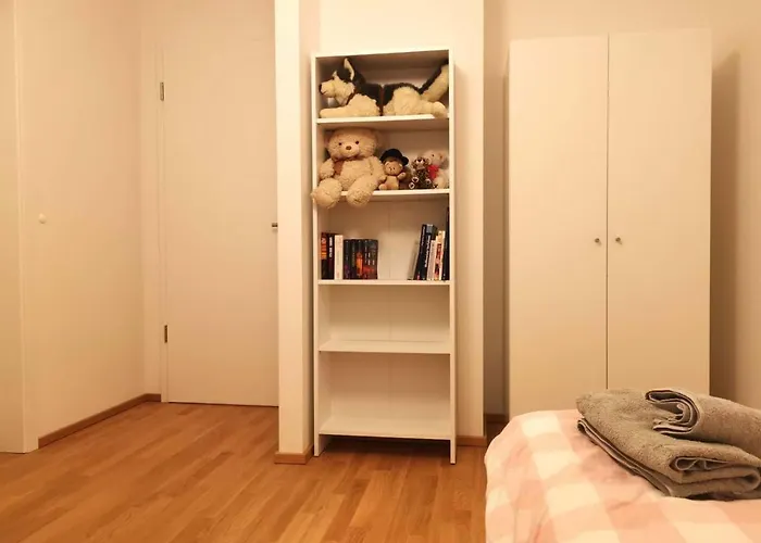 Gemuetliches In Geraeumiger Gemeinschaftswohnung * 德累斯顿